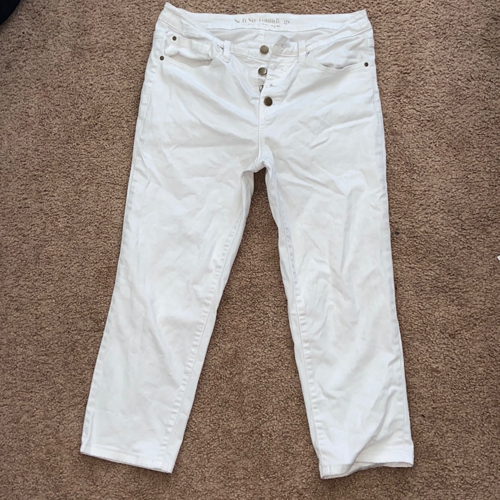 White jeans✨